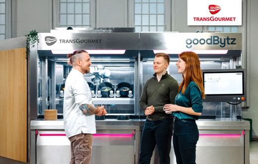 Seit fast einem Jahr setzt Transgourmet in einer eigenen Kantine einen Goodbytz-Roboter ein, um diesen in der Praxis zu testen. Nun haben die Unternehmen eine Kooperation bekanntgegeben. Foto: Transgourmet/Goodbytz