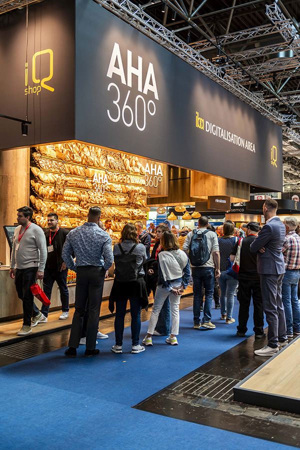 Im Bereich Ladenbau zeigte unter anderem das Unternehmen AHA 360° die vielfältigen Möglichkeiten der Warenpräsentation für Backwaren. Foto: GHM